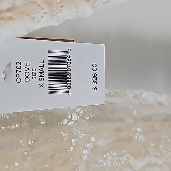 Nightcap Shorts Romper - Picture 3 of 12